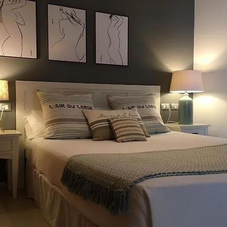 Βίλα Miramar B1 Heated Pool Wifi Perfect For Families And Couples Alike *